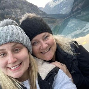 Meet your Posher, Cathy